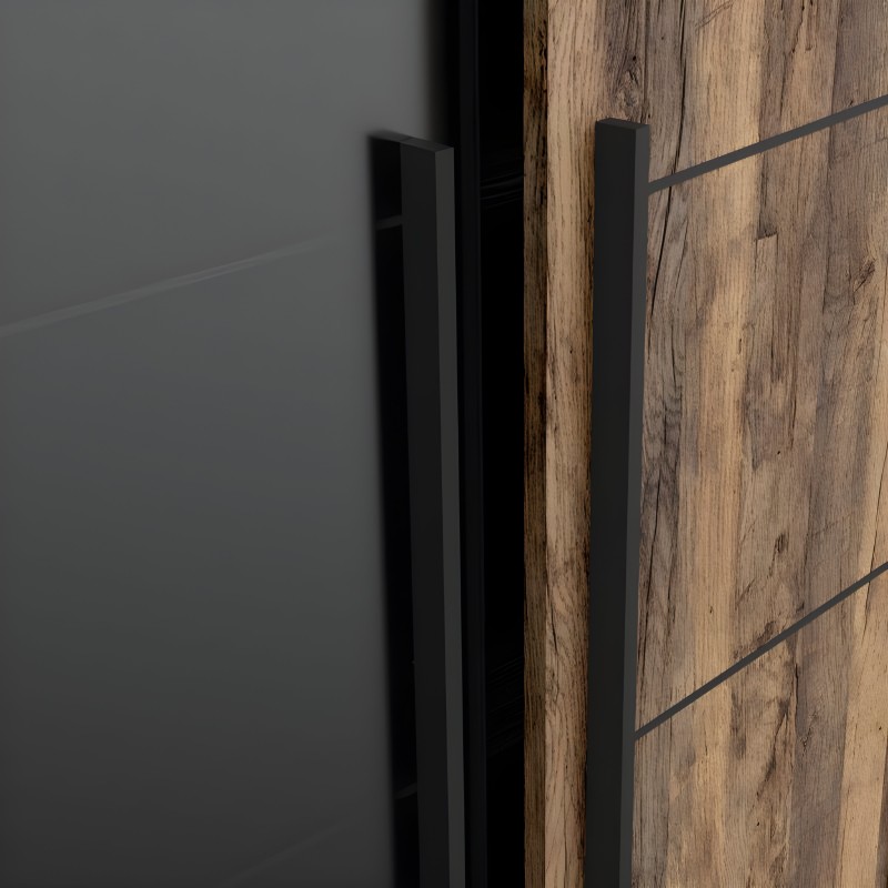 Detalle de tirador negro minimalista en puerta de madera y metal estilo industrial