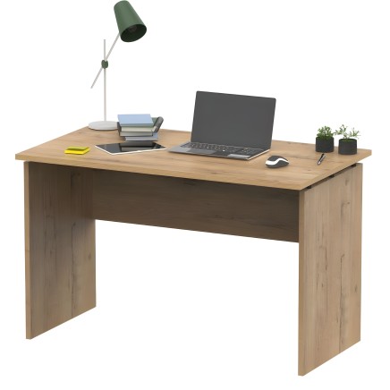 Escritorio en madera clara con lámpara articulada verde y accesorios de oficina en ambiente de trabajo