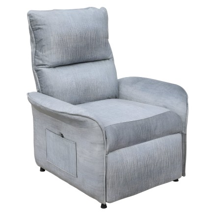 Sillón reclinable tapizado en gris claro con respaldo abatible y bolsillo lateral funcional
