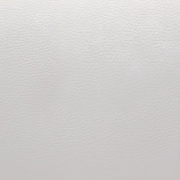 Detalle de tapizado en cuero blanco con textura acolchada y acabado mate