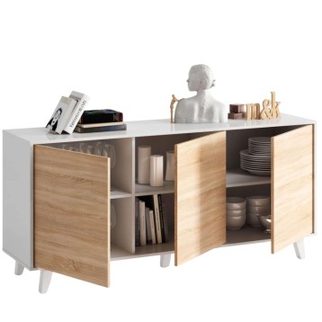 Aparador con puertas de madera clara y estructura blanca con estantes abiertos y encimera blanca