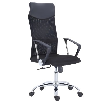 Silla de oficina ejecutiva negra con respaldo de malla y asiento tapizado y base cromada con ruedas