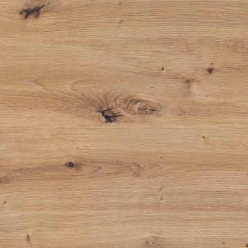 Detalle de superficie de madera clara con vetas naturales y nudos característicos de roble rústico