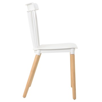 Silla con respaldo blanco y asiento blanco sobre patas de madera natural vista lateral